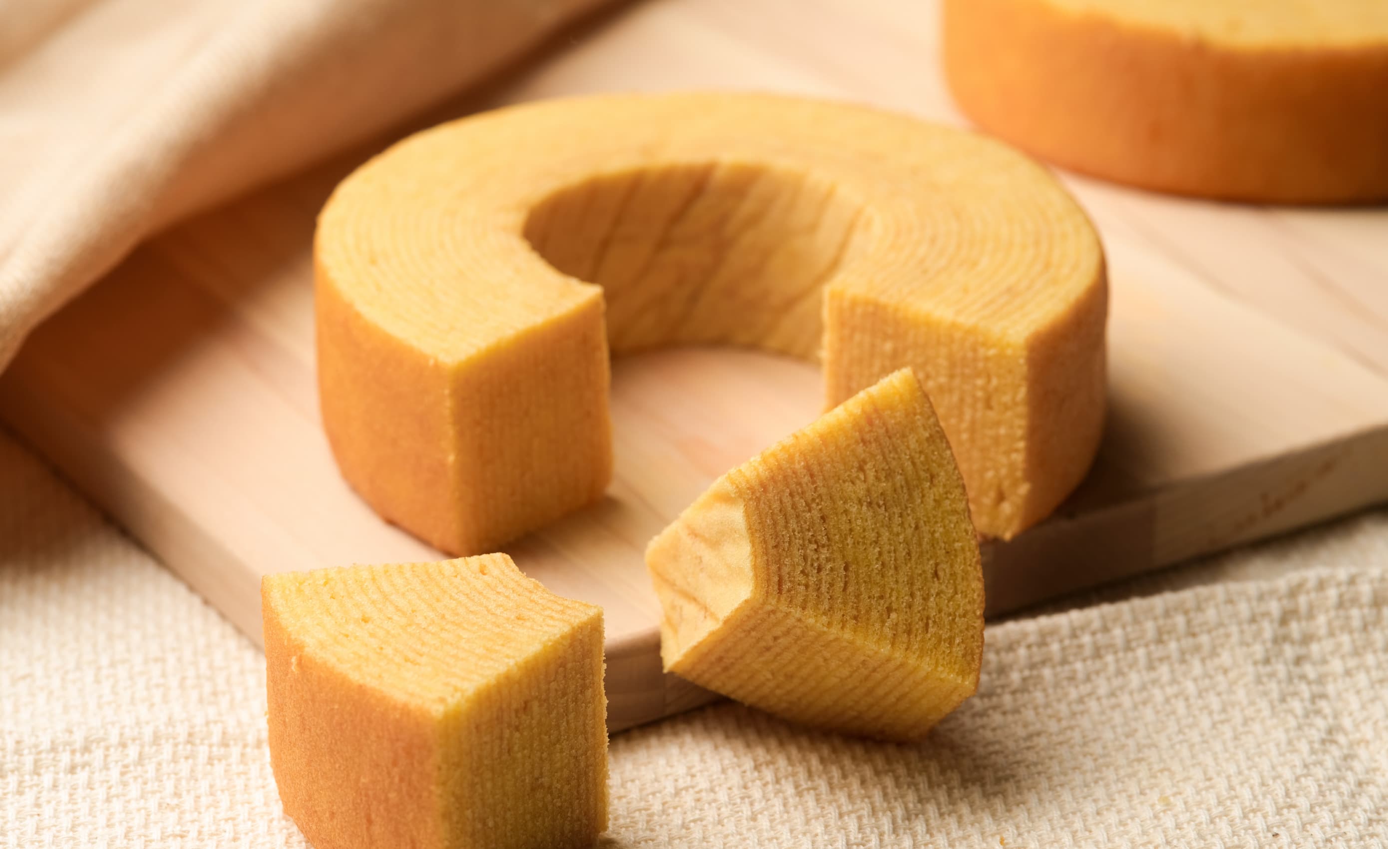 しっとりなめらかおとなのばうむ。